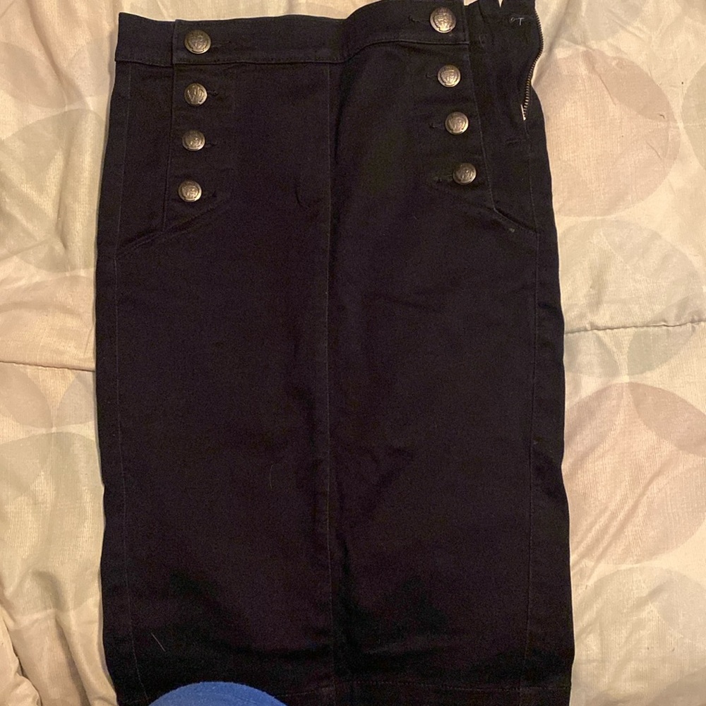 Denim pencil skirt